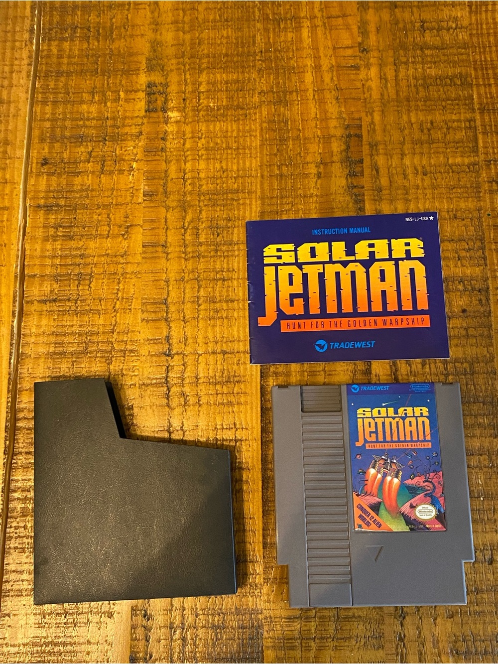 Solar Jetman: Hunt For The Golden Warpship (NES, 1990) w/ Manual Works